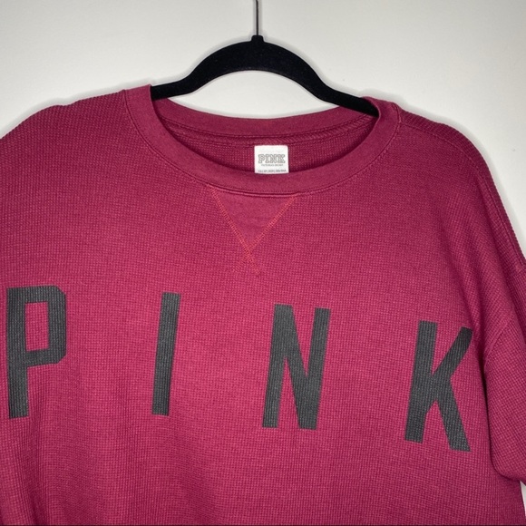 ⭐️2/$35⭐️ Victoria’s Secret PINK Maroon Long Sleeve Waffle Knit Top - Picture 3 of 7